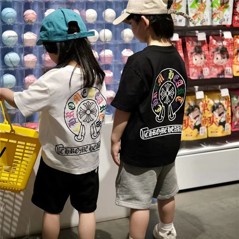 【90-170cm】上品なシルエット ラウンドネック シンプル 男女兼用 男の子 女の子 Tシャツ