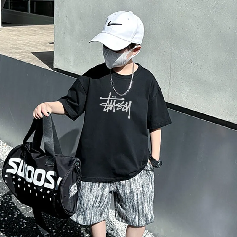 【90-160cm】お手頃価格 安い 日常 定番 プリント 夏 4色選べる ゆったり 男の子 Ｔシャツ