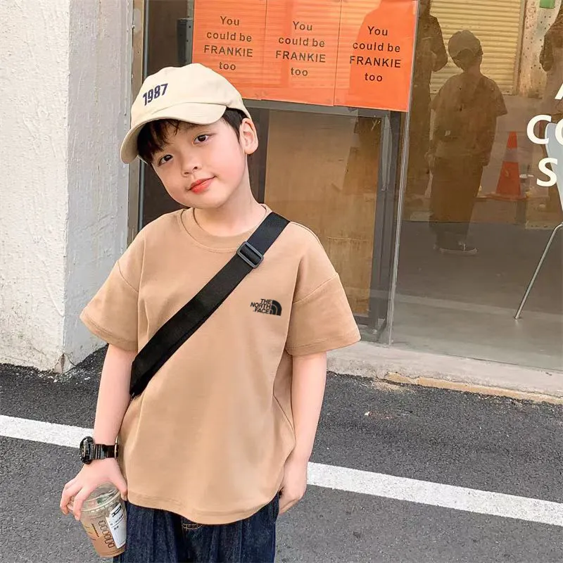 【90-160cm】気質満点 買わないと損 高級感 カジュアル 着心地いい 男の子 無地 Tシャツ