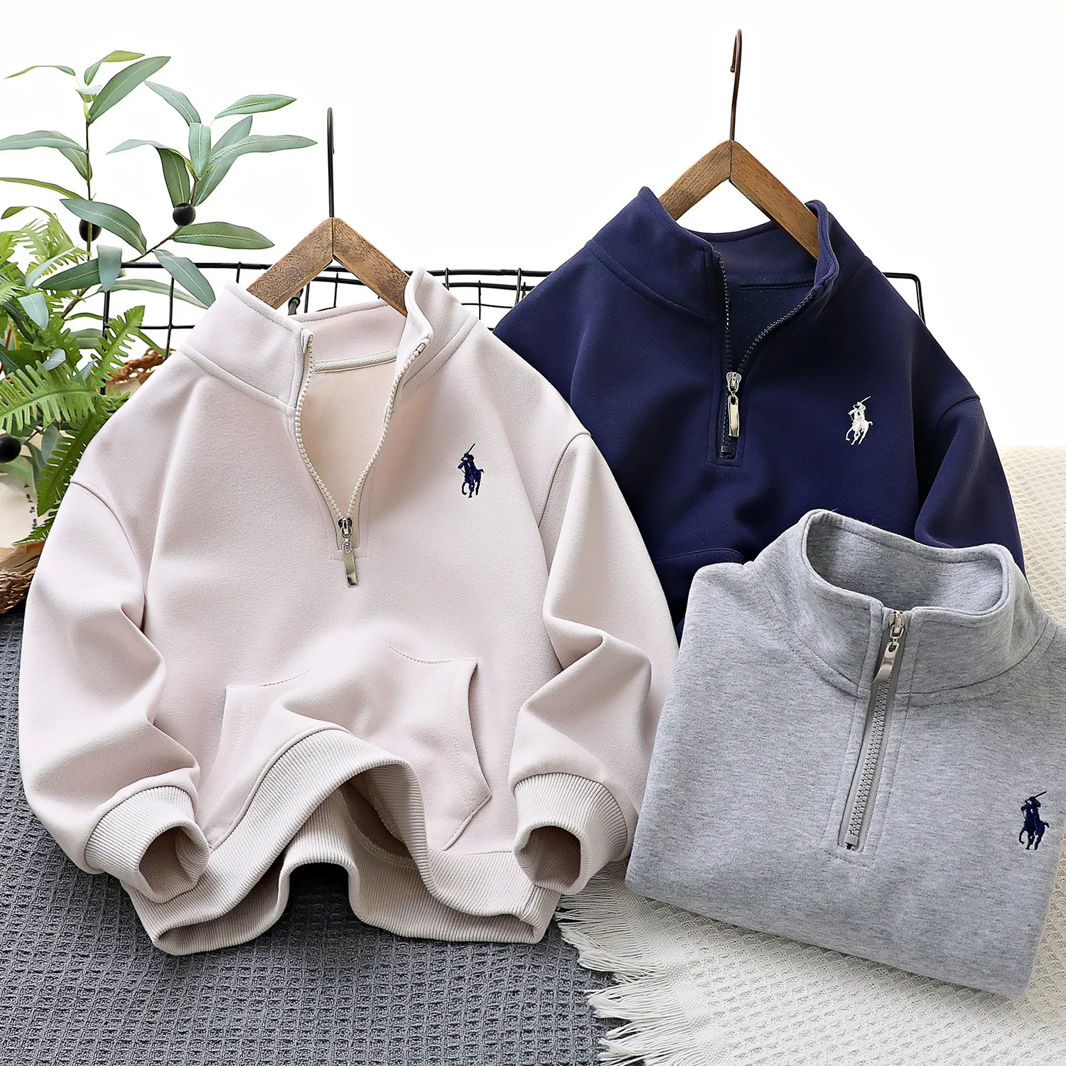 【110-160cm】超人気商品 絶対欲しい シンプル カジュアル おしゃれ 女の子 男の子 トレーナー