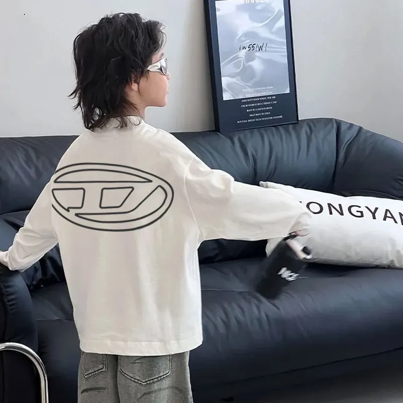 【90-160cm】 人気上昇中 合わせやすい カジュアル クール プリント 男の子 長袖 Ｔシャツ