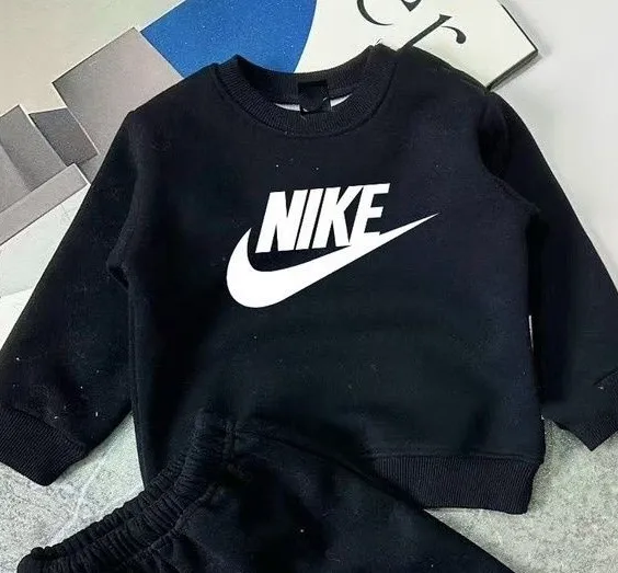 【90-160cm】二点セット 単品注文オッケー 大人気 カジュアル 定番 トレーナー＋パンツ セットアップ