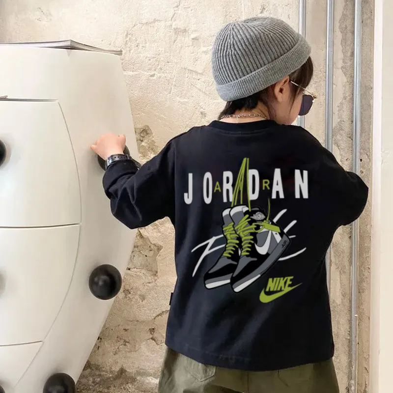 【90-160cm】人気上昇中 スタイリッシュ カジュアル 新作 男の子 長袖 Tシャツ