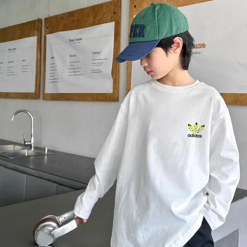 【90-160cm】コンフォート感抜群 目立つ 快適 プリント 男の子 長袖 Ｔシャツ