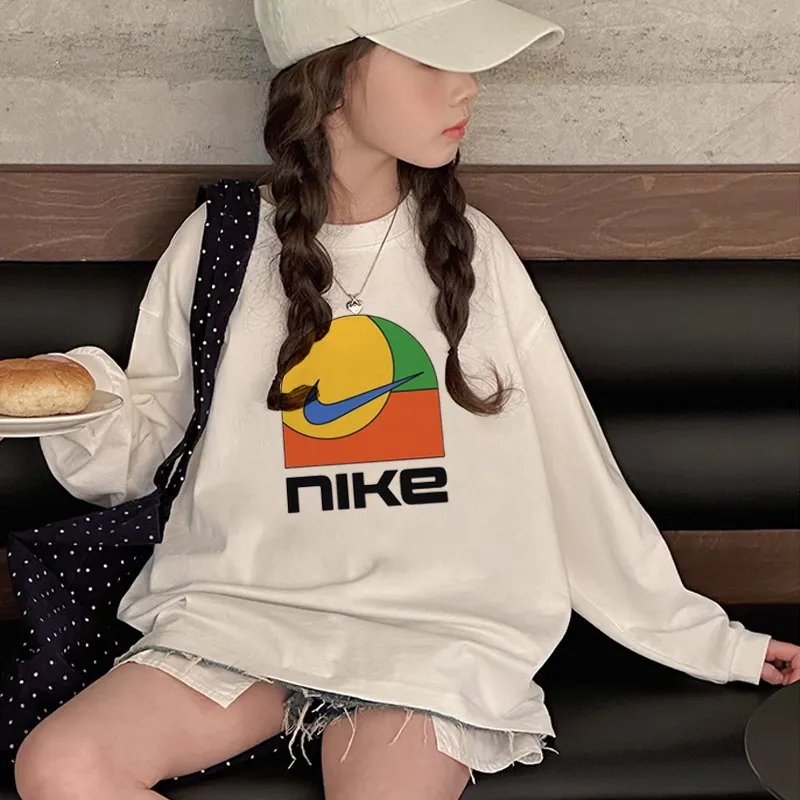 【110-170cm】絶対欲しい オシャレ カジュアル 着やすい 女の子 長袖 Ｔシャツ