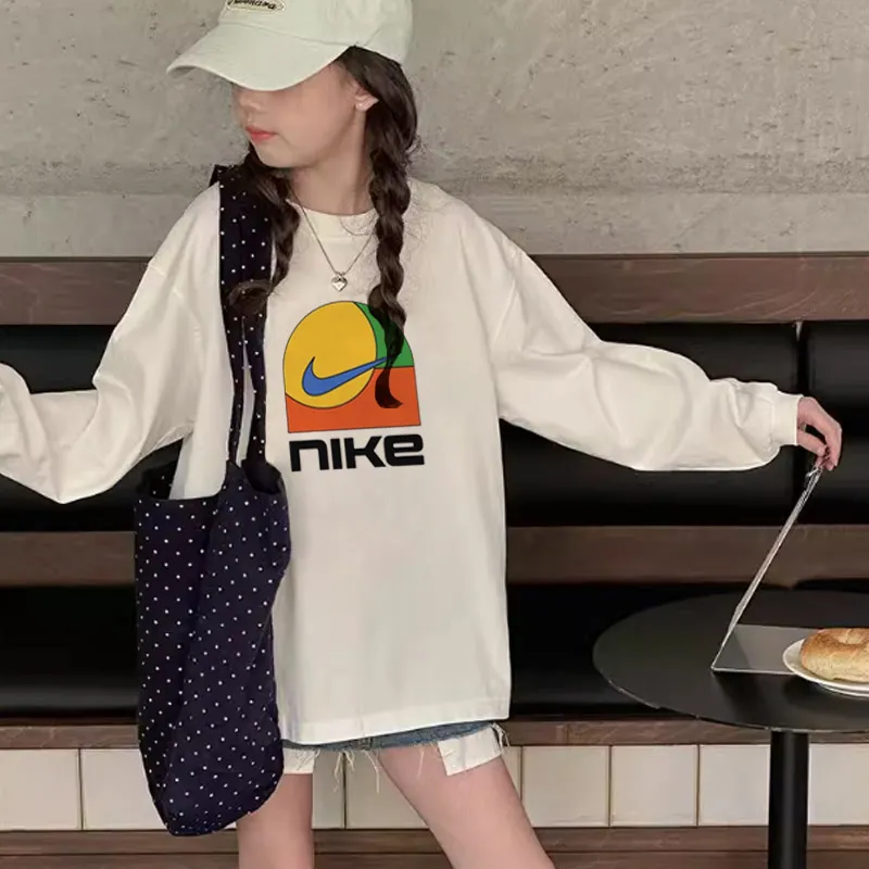 【110-170cm】絶対欲しい オシャレ カジュアル 着やすい 女の子 長袖 Ｔシャツ