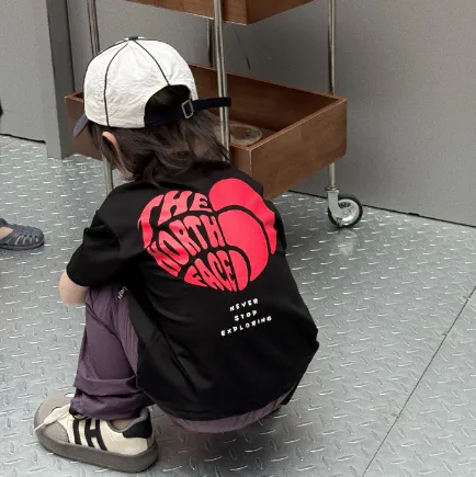 【90-160cm】絶対流行 デザイン満点 トレンド  スタイリッシュ 半袖 Ｔシャツ