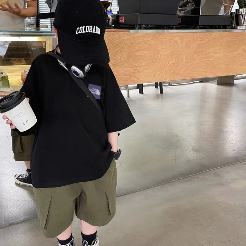 【90-160cm】トレンド感満点  トレンド  動きやすさ抜群 カジュアル 男の子 半袖 Ｔシャツ