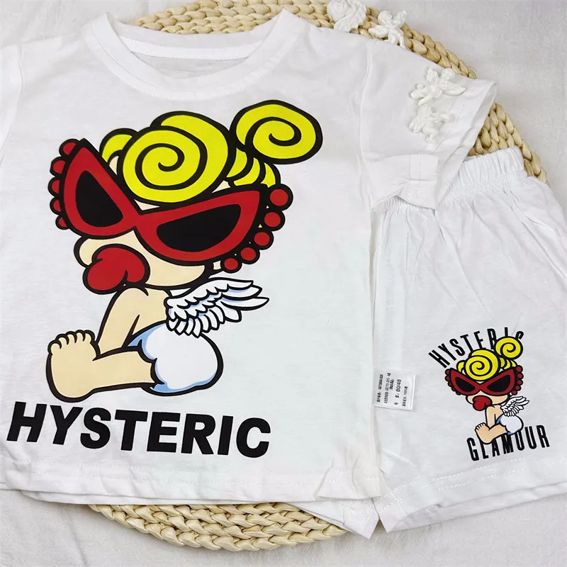 【90-160cm】二点セット 大人気 プリント カートゥーン 快適 半袖Ｔシャツ＋ショートパンツ セット