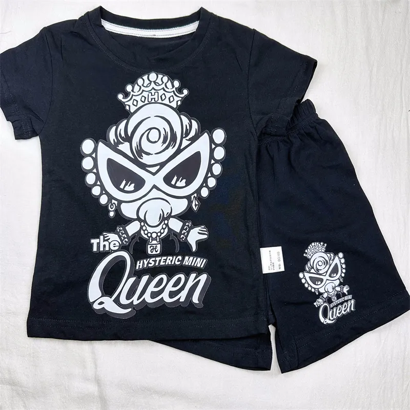 【90-160cm】二点セット 大人気 プリント カートゥーン 快適 半袖Ｔシャツ＋ショートパンツ セット