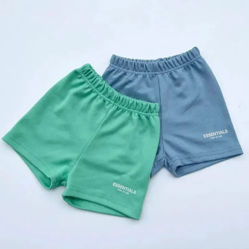 【80-150cm】二点セット 元気いっぱい トレンド  半袖 Ｔシャツ+ショートパンツ セットアップ