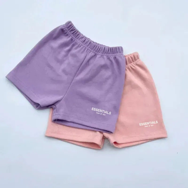 【80-150cm】二点セット 元気いっぱい トレンド  半袖 Ｔシャツ+ショートパンツ セットアップ