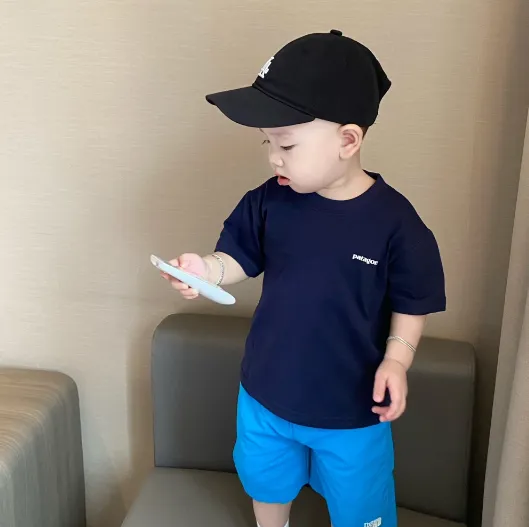 【90-160cm】絶対流行 爆売れ中 カジュアル  合わせやすい 男の子 半袖 Ｔシャツ