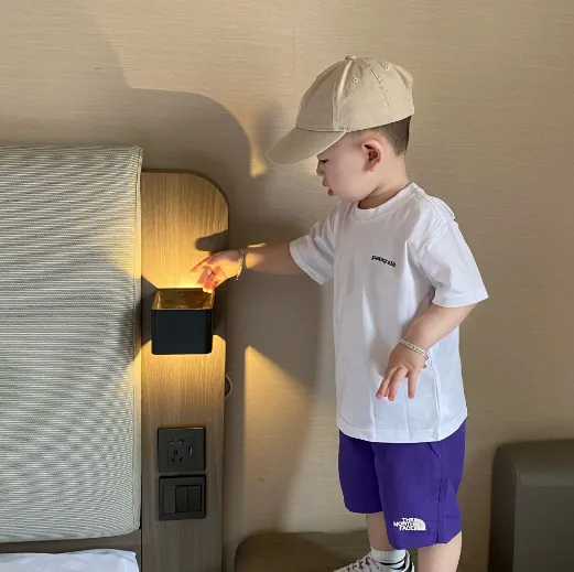 【90-160cm】絶対流行 爆売れ中 カジュアル  合わせやすい 男の子 半袖 Ｔシャツ