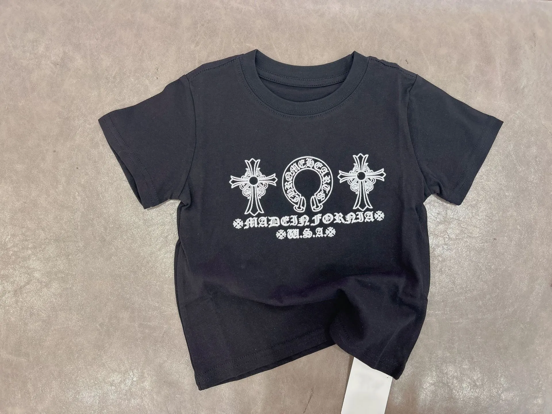【90-160cm】人気上昇中 売れ筋 軽やかで心地よい 合わせやすい 半袖 Ｔシャツ