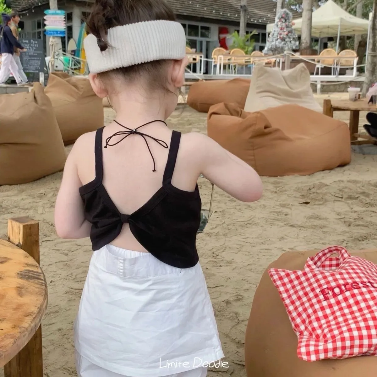 【80-130cm】オシャレ度高め スタイリッシュ スリムフィット 合わせやすい 女の子 タンクトップ