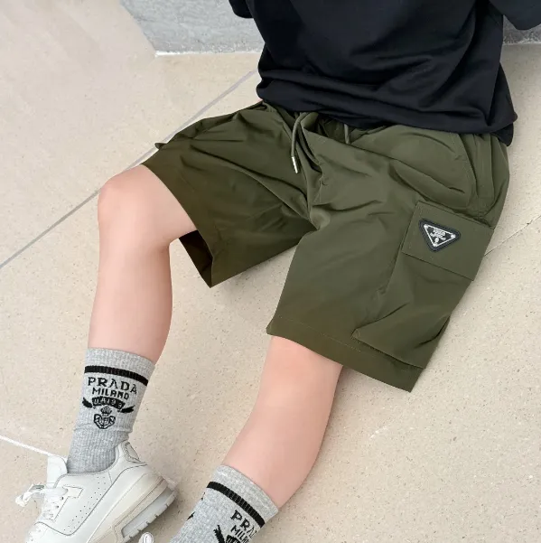 【100-160cm】話題沸騰中 大活躍 カジュアル 動きやすさ抜群 男の子 ショートパンツ