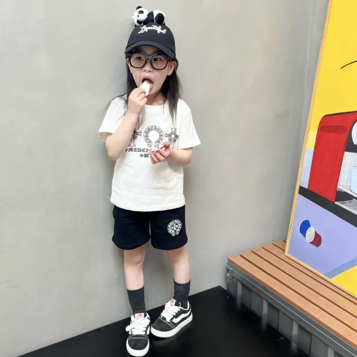 【90-150cm】二点セット 絶対欲しい やわらかな素材 トレンド  半袖Ｔシャツ＋ショートパンツ セットアップ