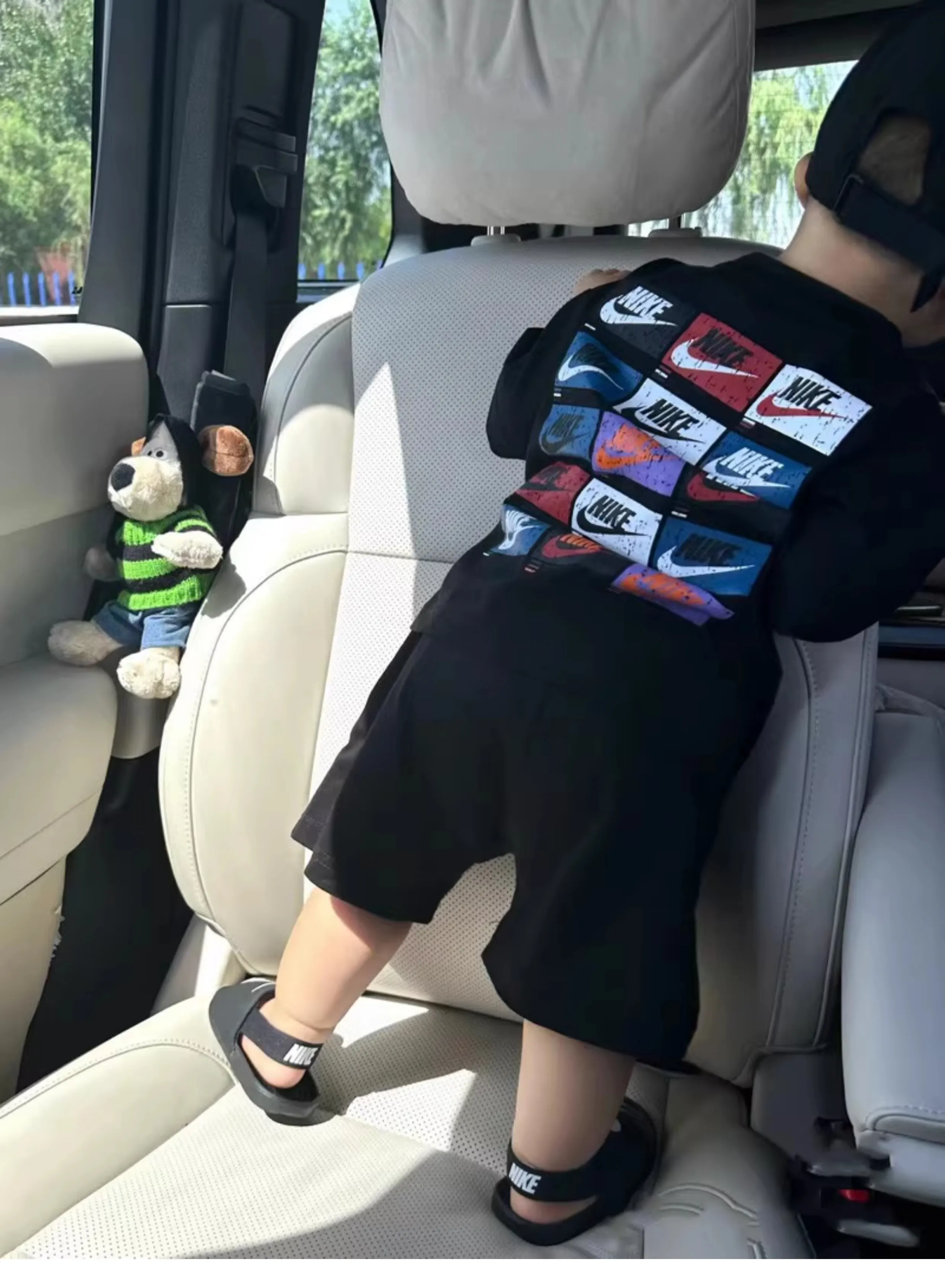 【90-150cm】二点セット 存在感抜群 プリント カジュアル 快適 半袖 Ｔシャツ＋ショートパンツ セットアップ