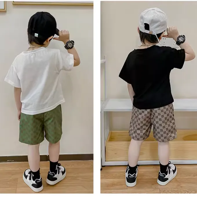 【90-160cm】二点セット 絶対後悔しない品質満点  カジュアル 半袖 Ｔシャツ＋ショートパンツ セットアップ