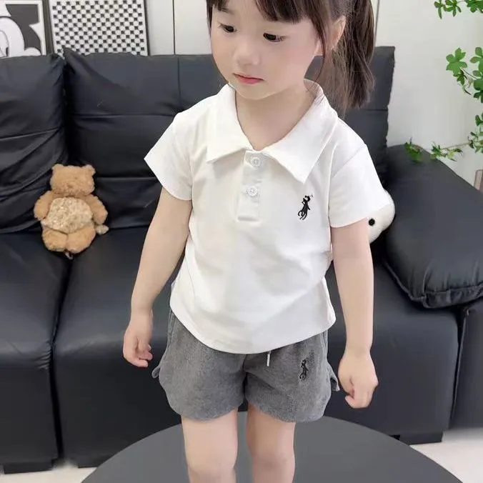 【80-170cm】二点セット 絶対欲しい カジュアル シンプル 女の子 POLOネック 半袖Ｔシャツ＋ショートパンツ セット