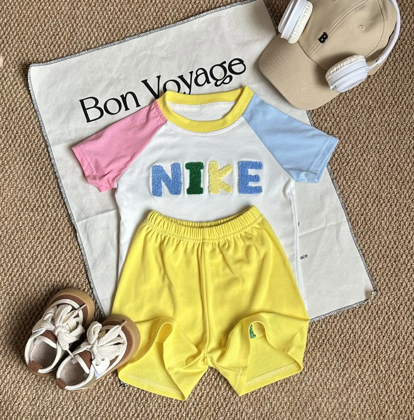 【80-130cm】二点セット 絶対欲しい 爆売れ中 動きやすく可愛い 半袖 Ｔシャツ＋ショートパンツ セット