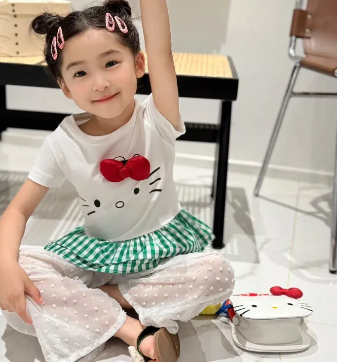 【90-160cm】毎日着たくなる 可愛い カートゥーン 涼やか 女の子 半袖Ｔシャツ/パンツ