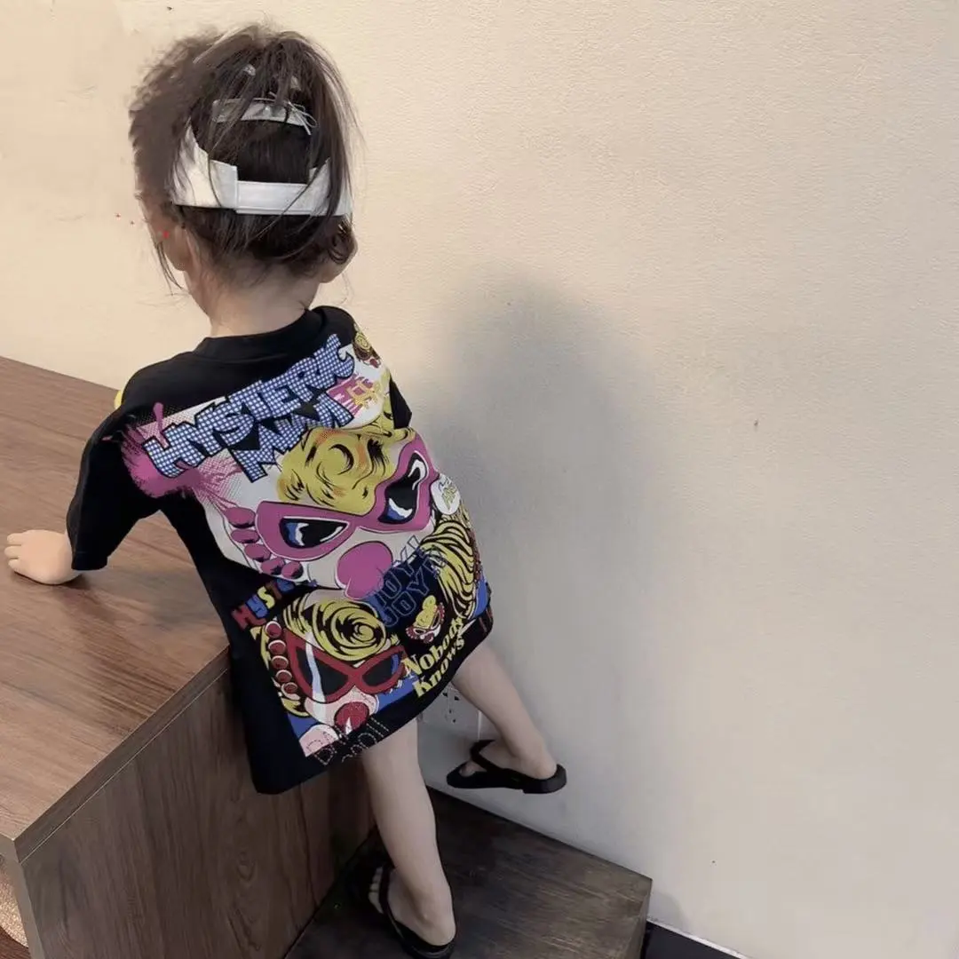 【100-160cm】元気いっぱい 大活躍 カジュアル 目立つ スタイリッシュ 女の子 半袖Ｔシャツ