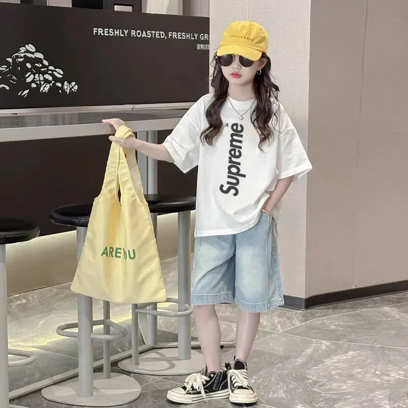 【90-160cm】人気爆発中 爆売れ中 アルファベット シンプル  女の子 半袖 Ｔシャツ