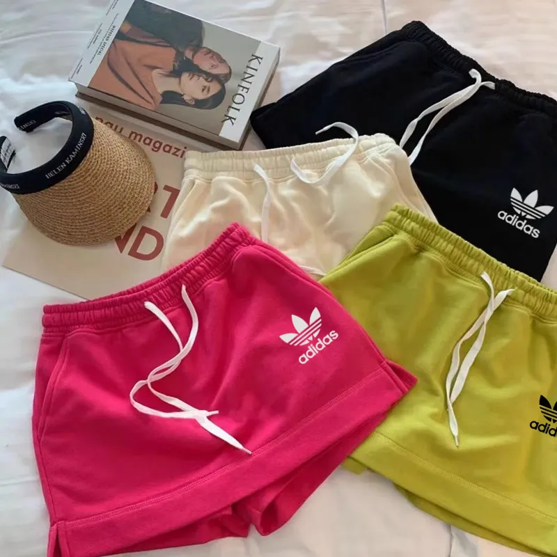 【90-150cm】おしゃれキッズ必見 人気上昇中 動きやすさ抜群 カジュアル カラフル ショートパンツ