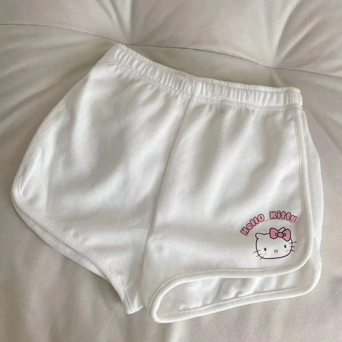 【120-170cm】二点セット 毎日着たくなる 可愛い 快適 着やすい 女の子 半袖Ｔシャツ＋ショートパンツ セットアップ