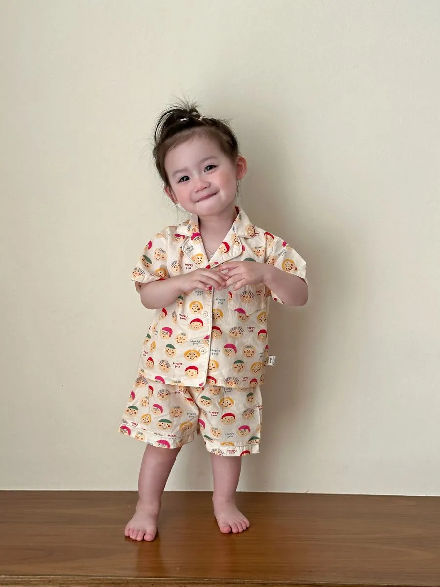 【80-130cm】ママたちに大好評 遊び心満載 肌触り良い カートゥーン 女の子 半袖 ルームウェイ
