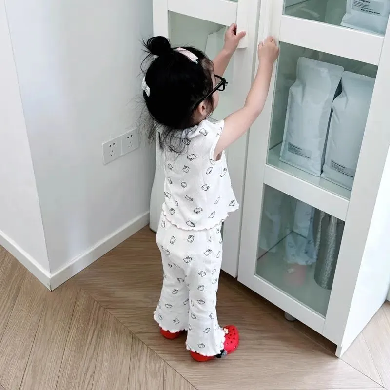 【80-130cm】絶対見逃さないで ふんわり可愛い 肌触り良い カートゥーン 女の子 ルームウェイ