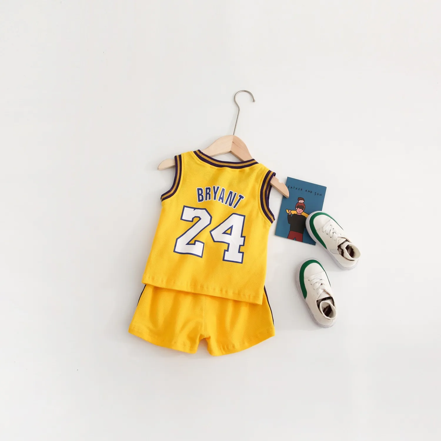 【73-140cm】二点セット これを逃す手はない 大人気 カジュアル スポーティ タンクトップ＋ショートパンツ セットアップ