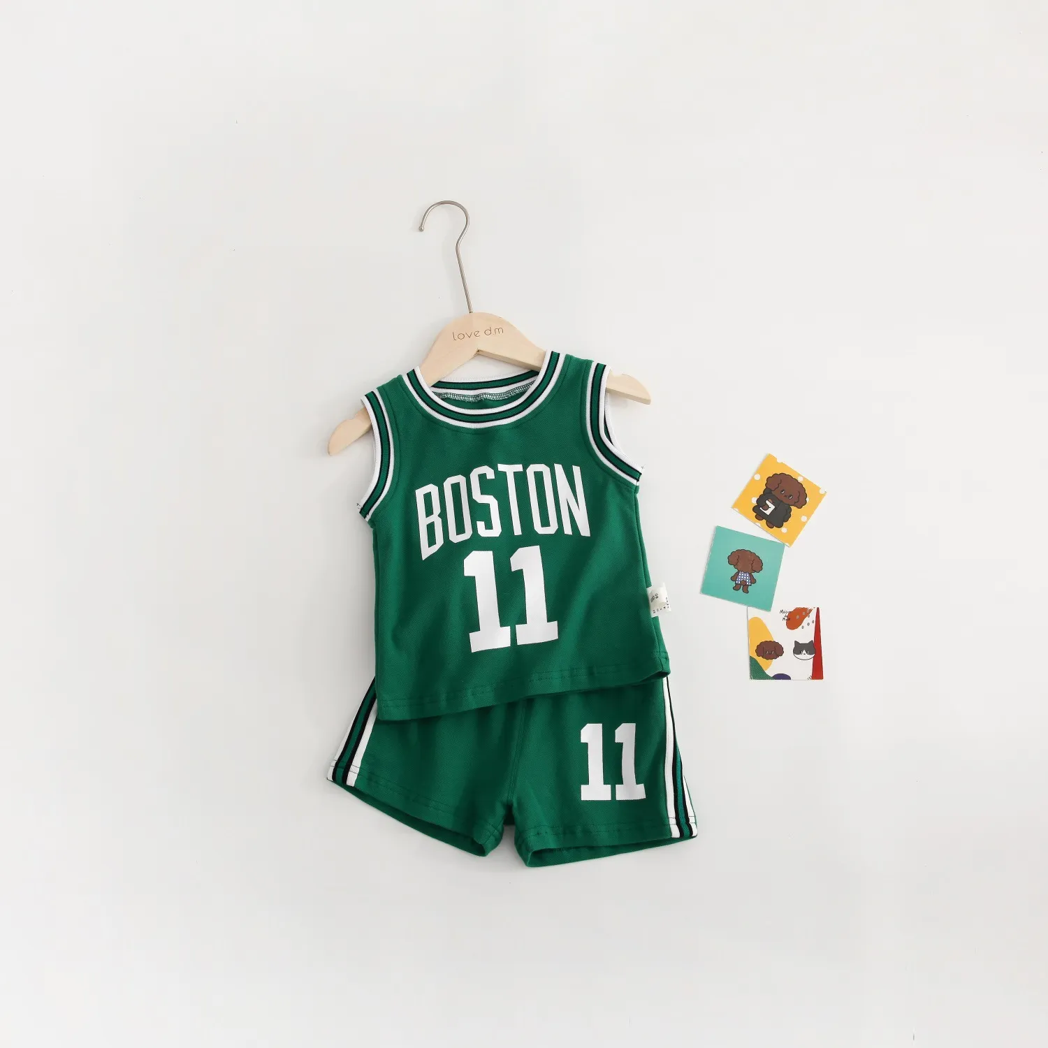 【73-140cm】二点セット これを逃す手はない 大人気 カジュアル スポーティ タンクトップ＋ショートパンツ セットアップ