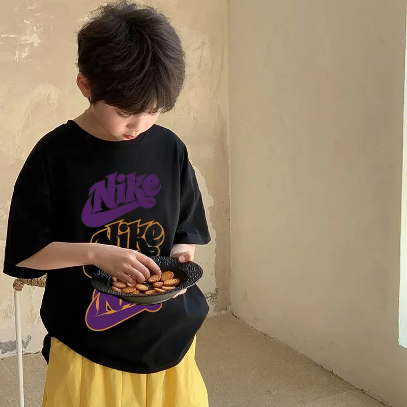 【90-160cm】見逃し厳禁 通気性 高品質  ストリート 男の子 半袖 Ｔシャツ