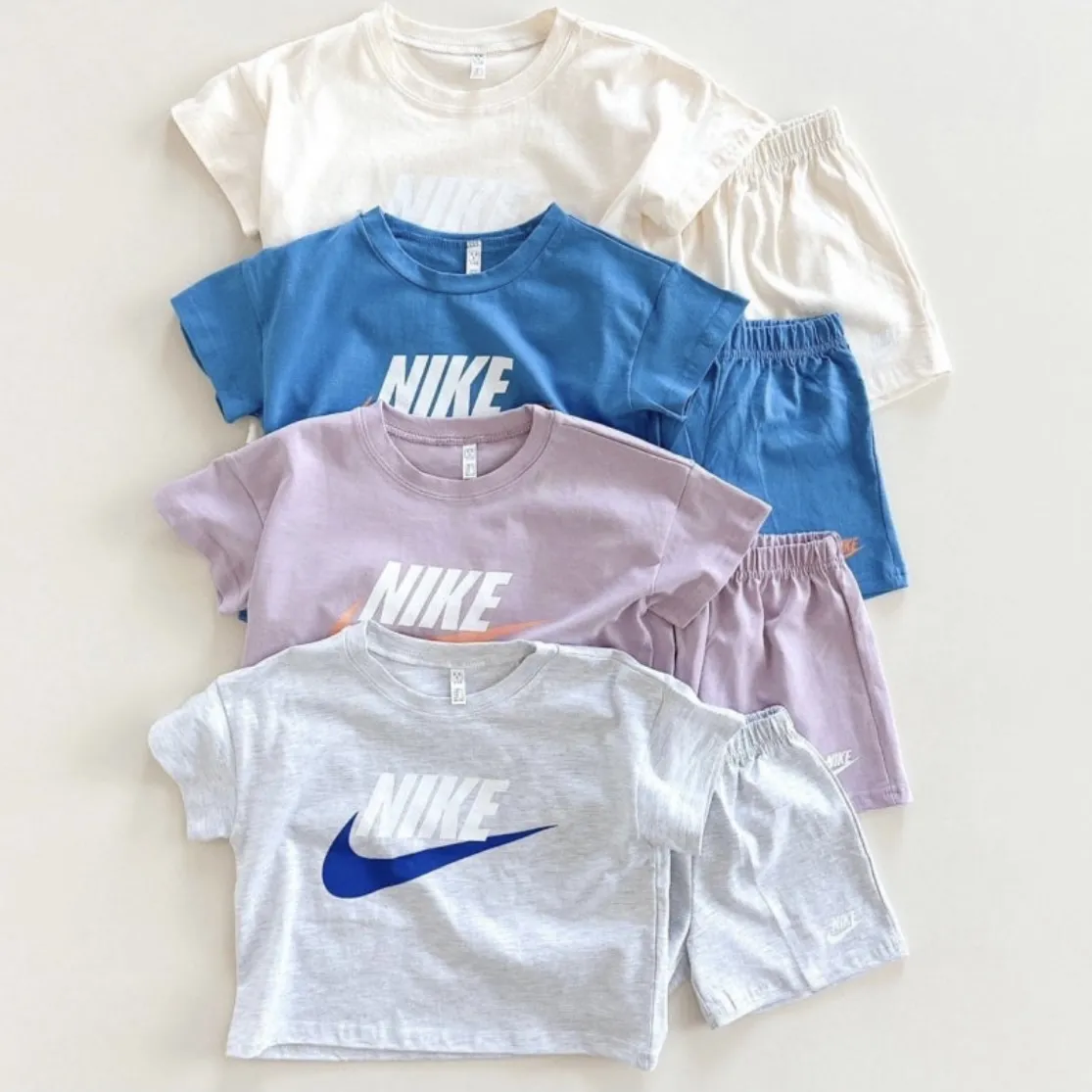 【80-130cm】二点セット 元気いっぱい カジュアル 快適 多色展開 半袖 Ｔシャツ＋ショートパンツ セットアップ