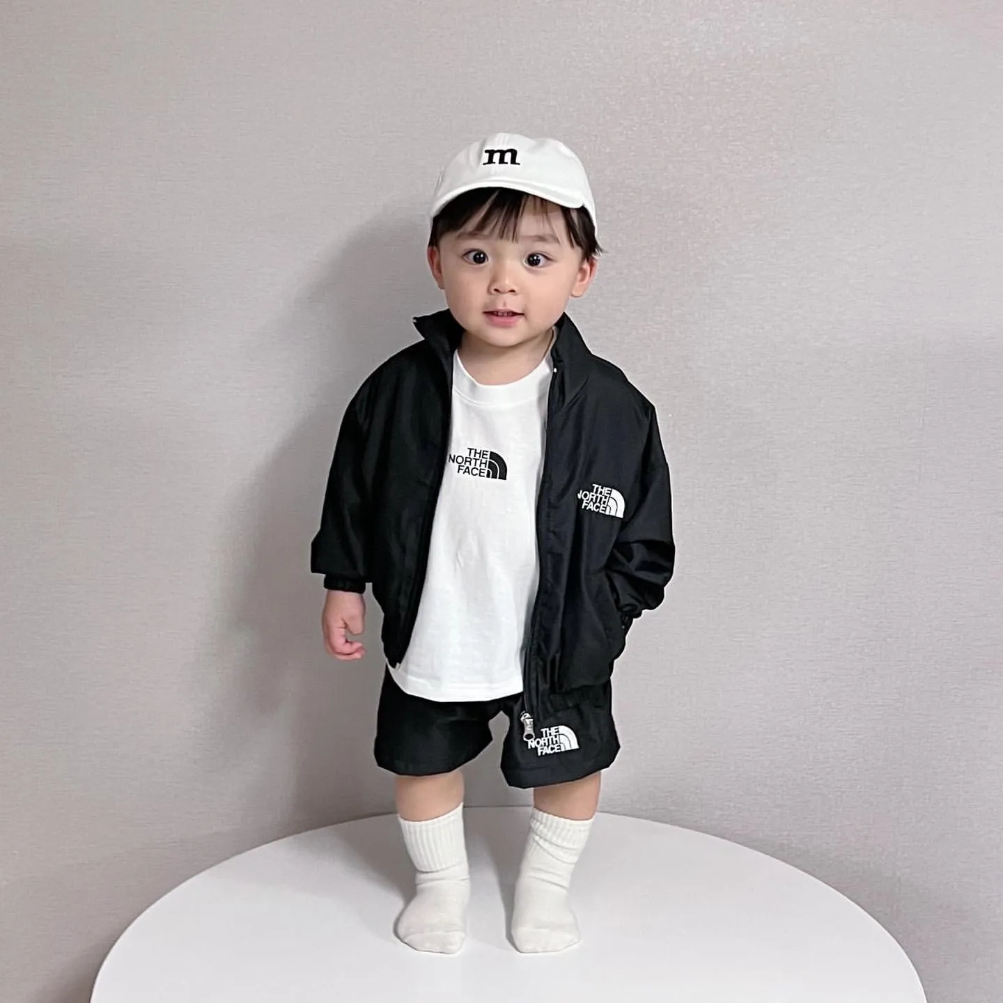 【80-130cm】二点セット デイリーにぴったり トレンド  カジュアル アウター＋ショートパンツ セット
