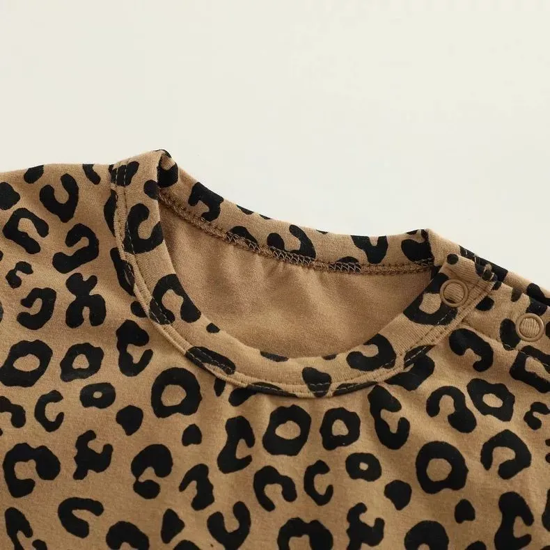 【66-100cm】SNS映えコーデに 大好評 肌触り良い ヒョウ柄 お出かけに ベビー ロンパース