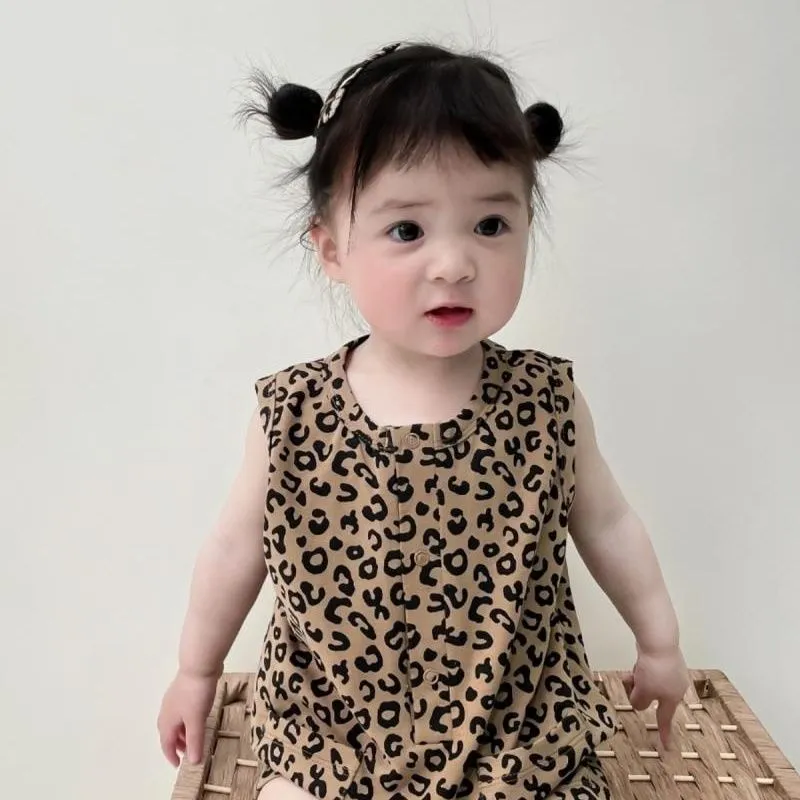 【66-100cm】SNS映えコーデに 大好評 肌触り良い ヒョウ柄 お出かけに ベビー ロンパース