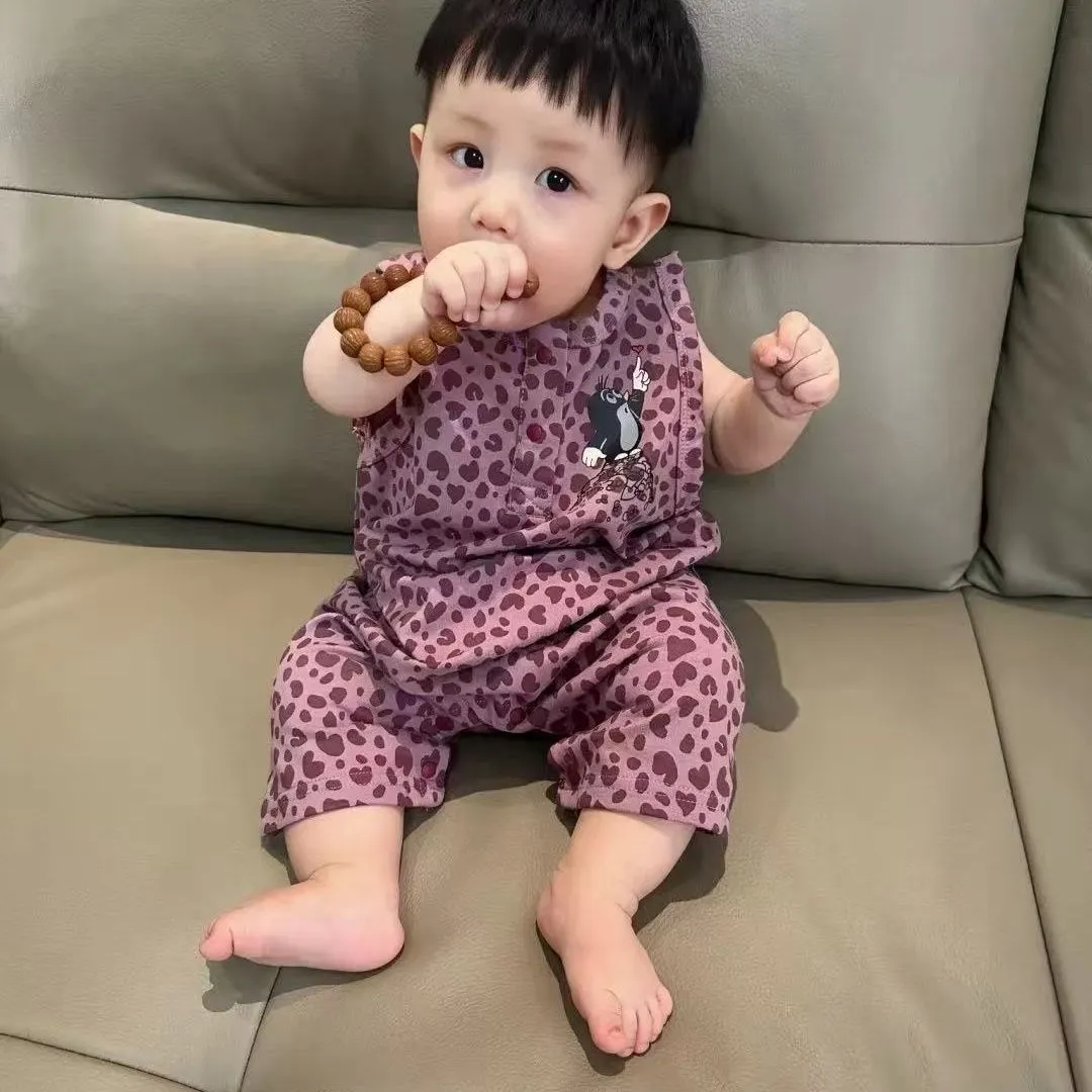 【66-100cm】ママたちに大好評 好感度UP カジュアル ヒョウ柄 ベビー ノースリーブ ロンパース