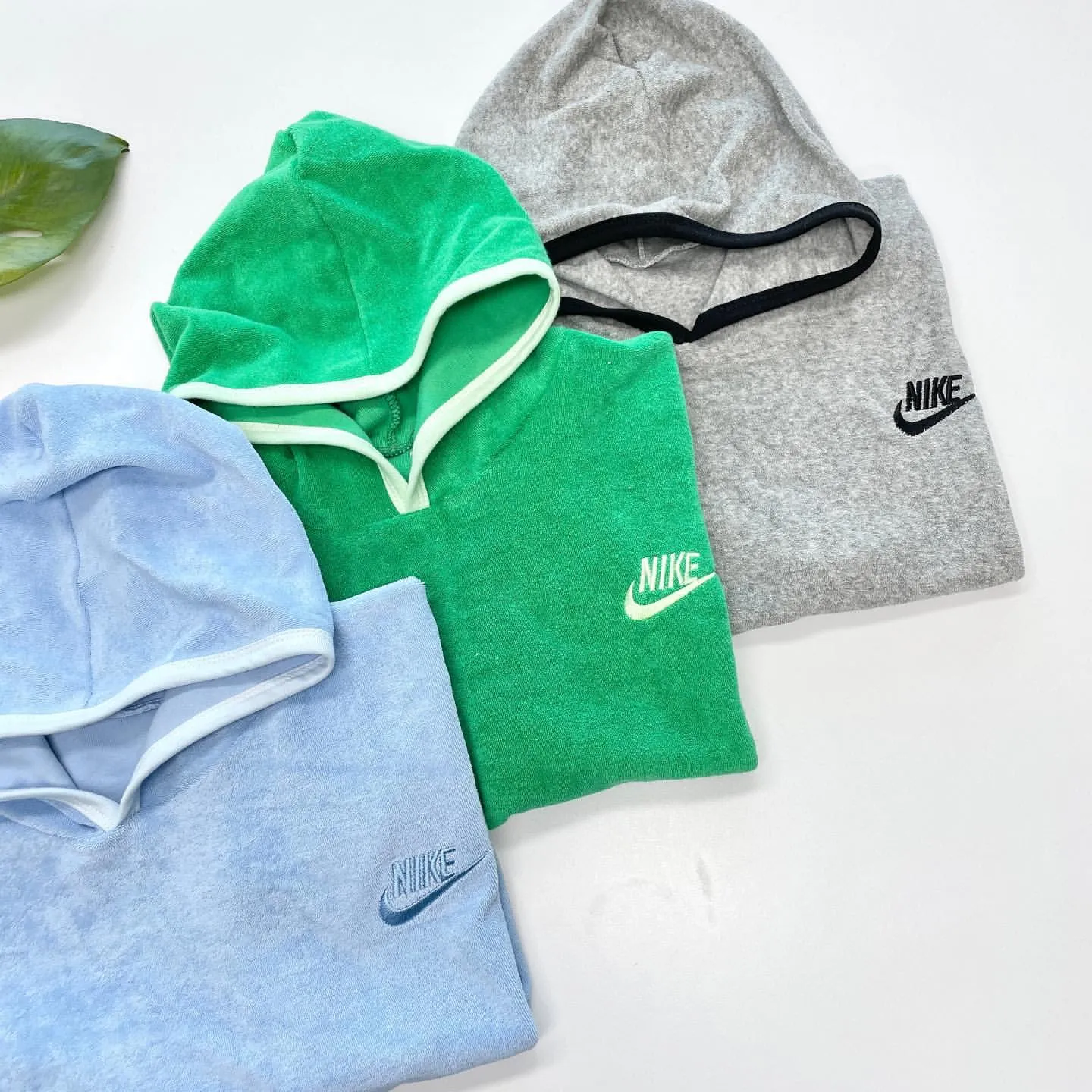 【1-6歳】絶対欲しい ナチュラル シンプル 柔らか素材 吸水速乾 キッズ フード付き バスローブ