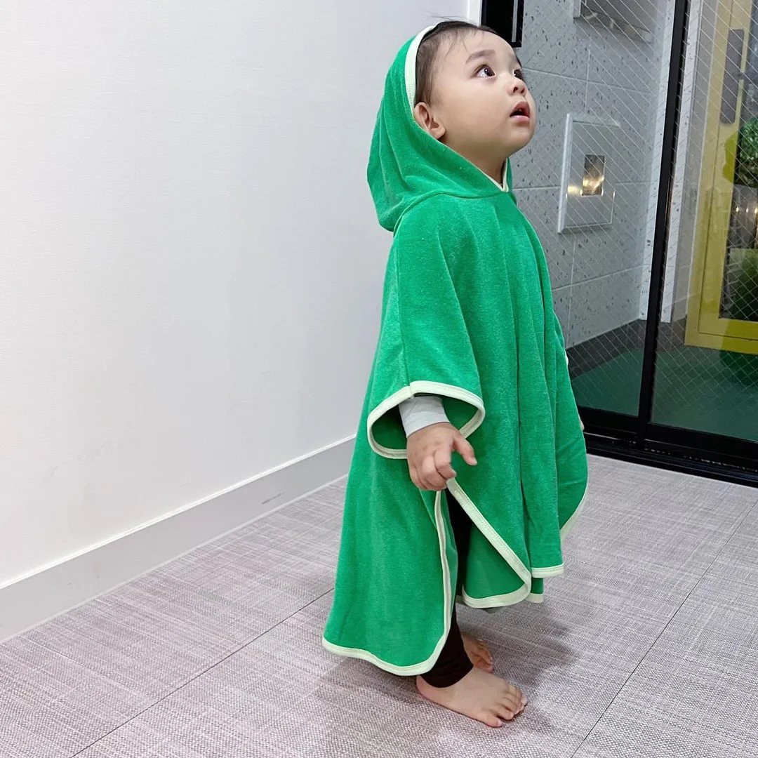 【1-6歳】絶対欲しい ナチュラル シンプル 柔らか素材 吸水速乾 キッズ フード付き バスローブ