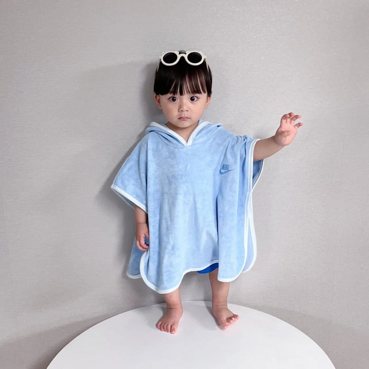 【1-6歳】絶対欲しい ナチュラル シンプル 柔らか素材 吸水速乾 キッズ フード付き バスローブ