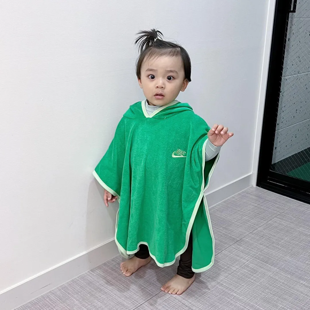 【1-6歳】絶対欲しい ナチュラル シンプル 柔らか素材 吸水速乾 キッズ フード付き バスローブ