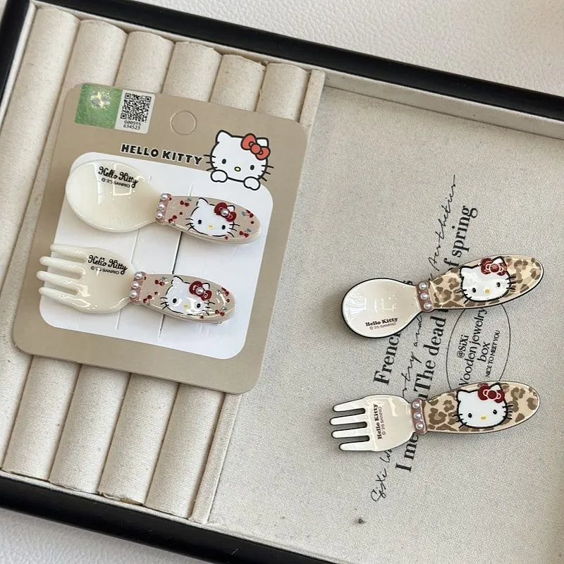 ユニークで目を引く デザイン満点 滑り止め付き スプーンモチーフ おもしろ ヘアピン