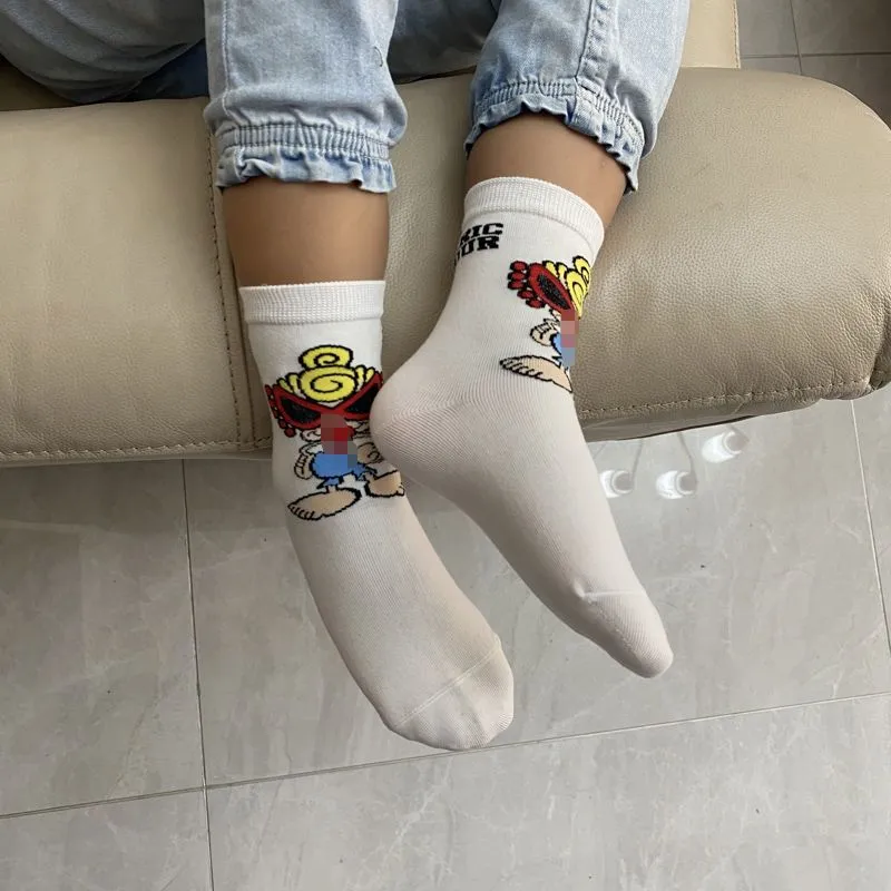 【三足セット】目を奪われる 大注目 カジュアル カラフル 履きやすい キッズ ソックス