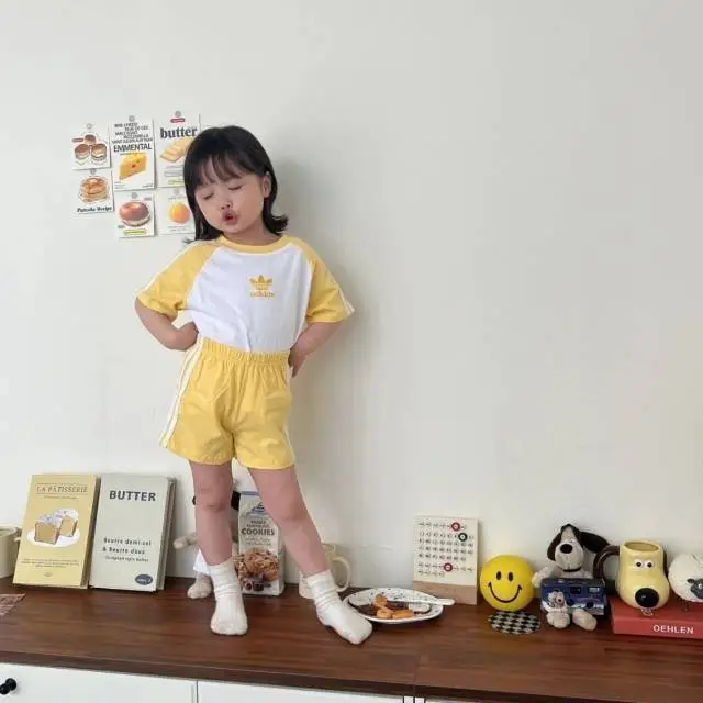 【90-140cm】二点セット よく売れる トレンド  多色展開 半袖Ｔシャツ＋ショートパンツ セットアップ