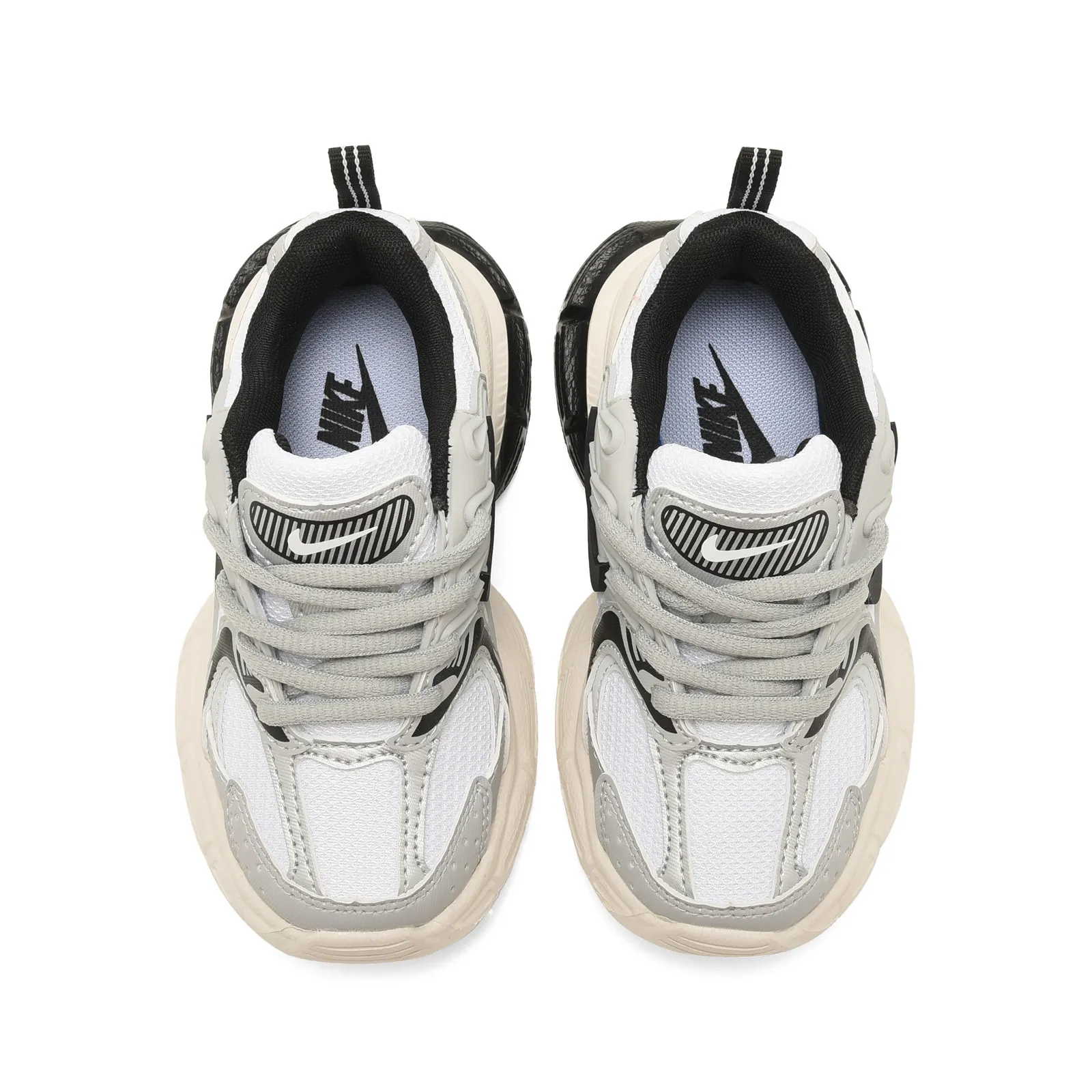 トレンド感たっぷり カジュアル 外遊び・スポーツにも最適 キッズ スニーカー