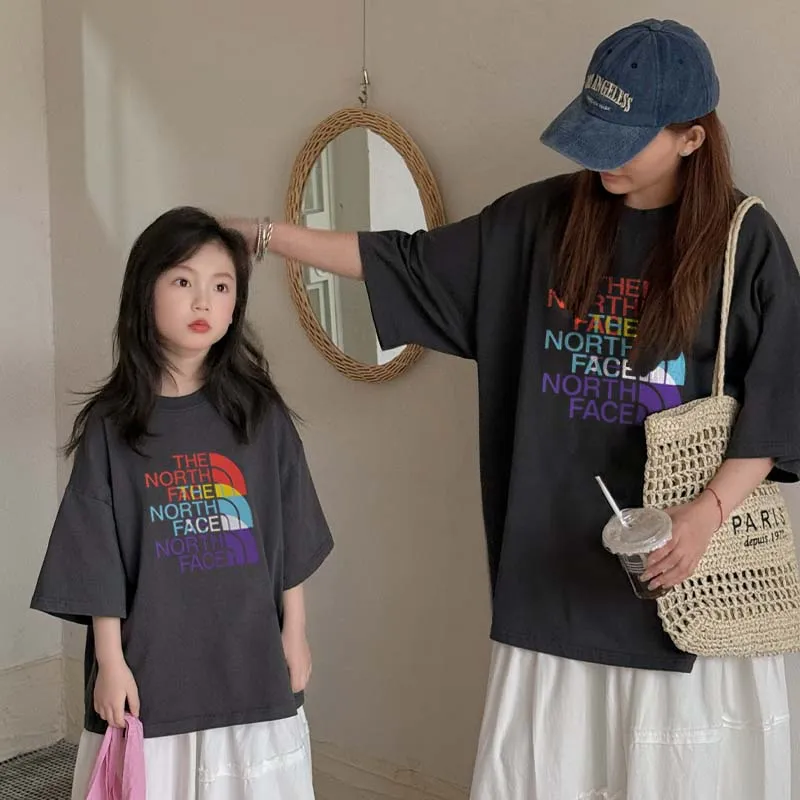 【90-160cm+親サイズ】夏にぴったり 大人気 ゆったり お出かけに 親子ペア 半袖 Ｔシャツ